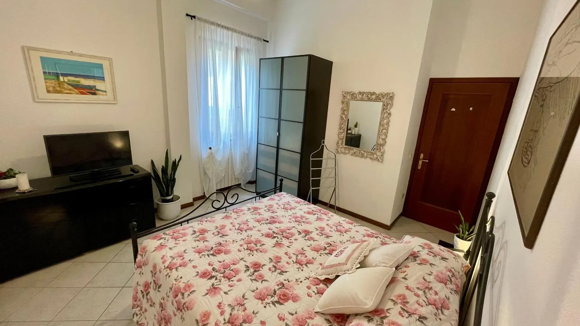 Apartment Al Mare Della Versilia Pietrasanta